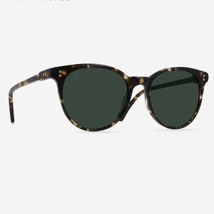 Raen sunglasses, great condition